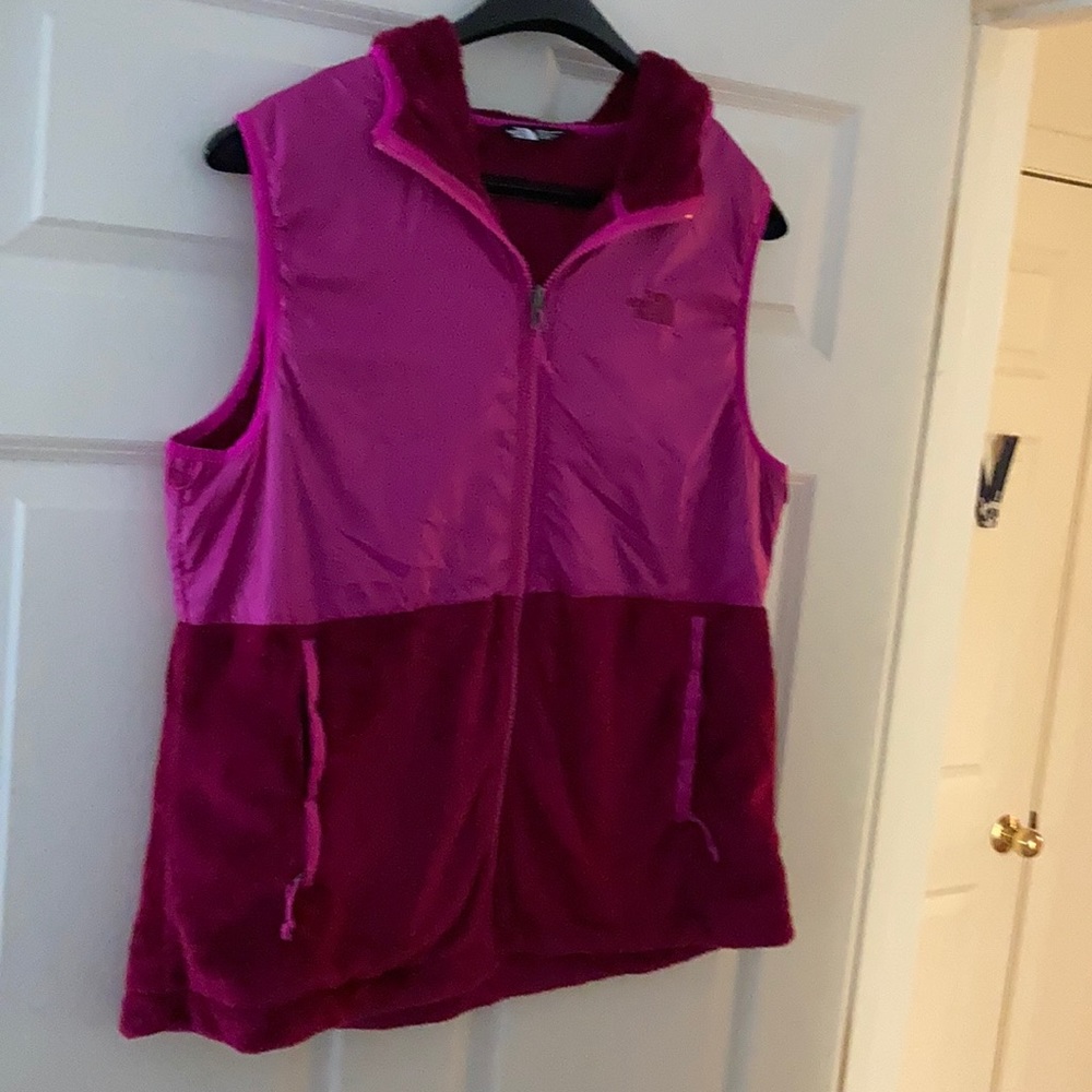 North face vest